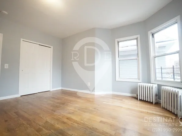 620 Beverley Road image 11 of 17