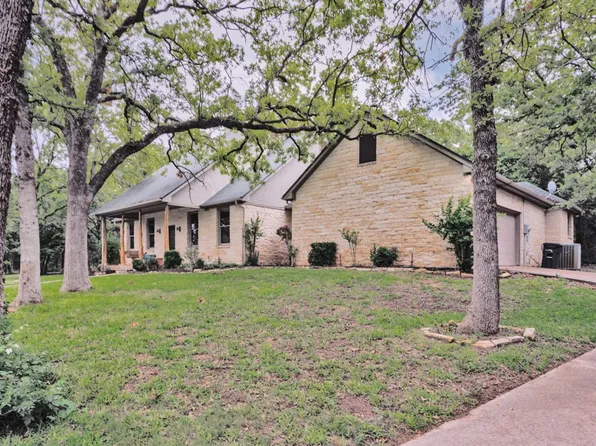 215 Private Road 2394, Alvord, TX 76225