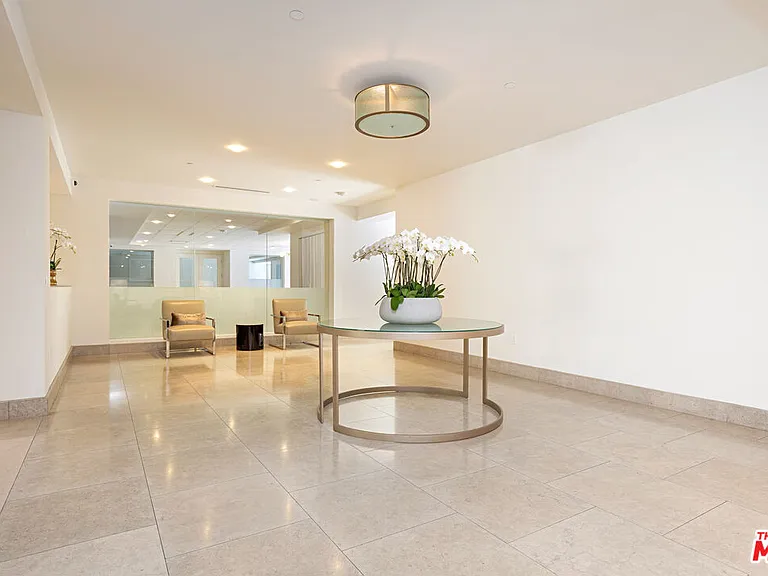 1440 Veteran Ave #328 — Photo 45