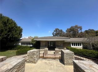 60 Crest Rd E, Rolling Hills, CA 90274
