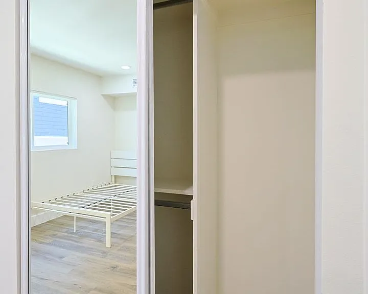 Pavo Apartments — Photo 17