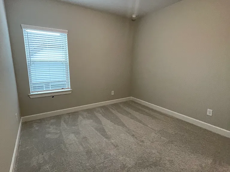 18303 Bluebird Branch Ln — Photo 41