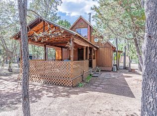 2156 Blue Jay Rd, Overgaard, AZ 85933