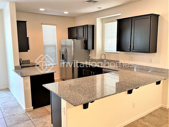 4th image of 1429 S Ponderosa Dr