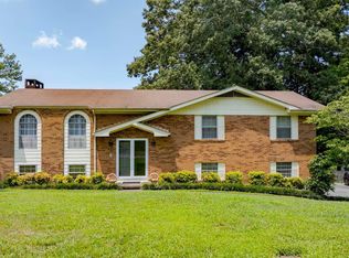 2101 Crown Court Ln, Chattanooga, TN 37421