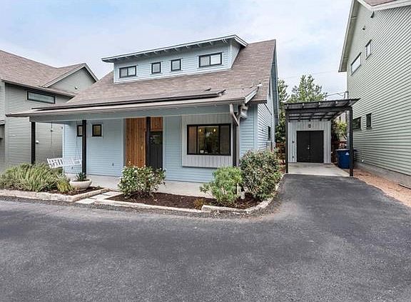 2nd image of 3505 Villa Ct Unit 7