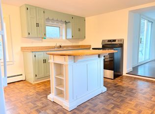 112 Redemption Rock Trl #B, Sterling, MA 01564