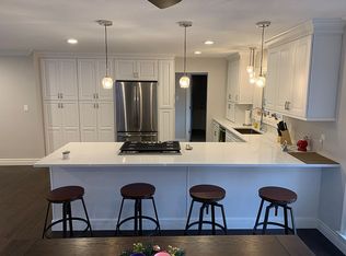 816 Brentford Dr, Saint Louis, MO