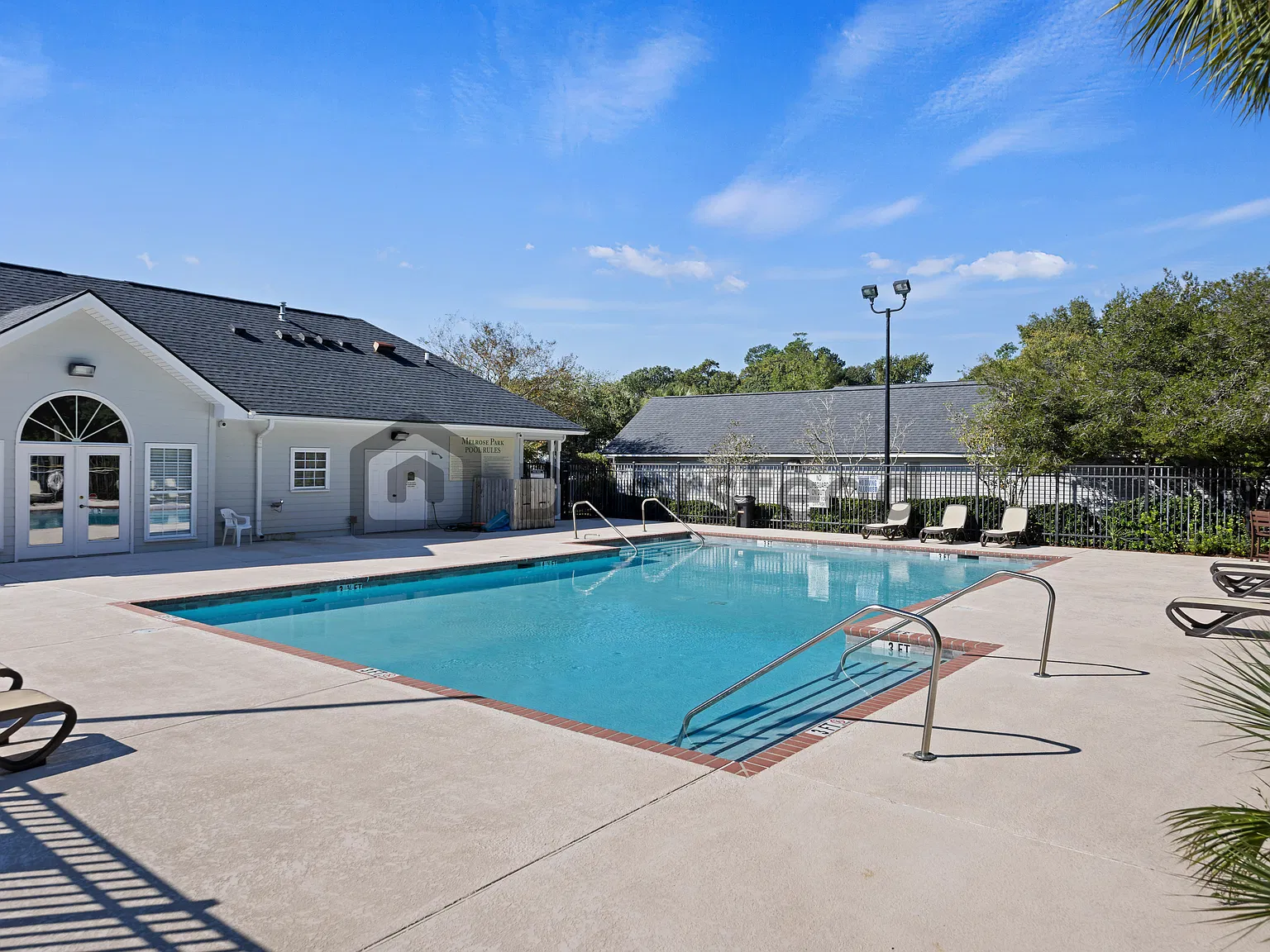 1 bed, 1.0 bath, 662 sqft, $1,450 — Photo 2