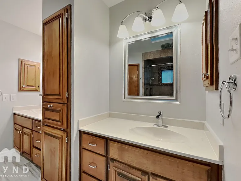 15710 Fern Ridge St — Photo 15
