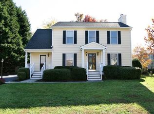 2235 Thornbury Dr, Henrico, VA 23233