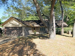 672 Saint Lucia Cv, Niceville, FL 32578