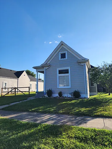 817 Catherine Pl Photo 1