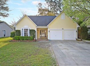 165 Danzid Dr, Summerville, SC 29483