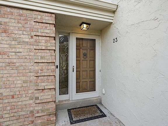 5th image of 700 Waters Edge ROAD #23