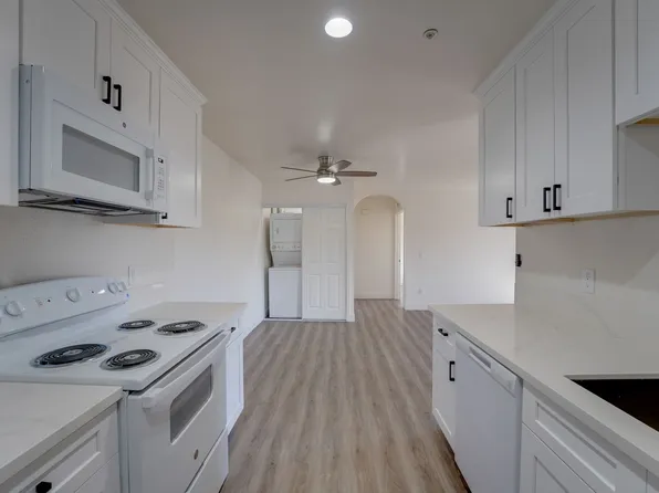 Sycamore Hills Village Apartments