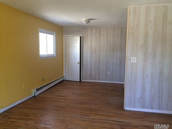 5th image of 26 Jackson Ave