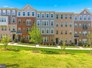 2731 Pinebrook Rd, Landover, MD 20785