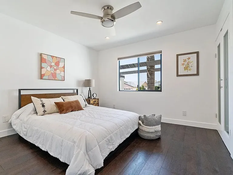 13940 Bermax Ave — Photo 23