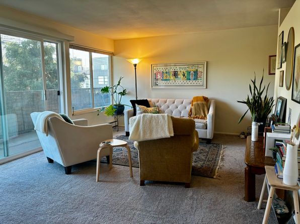 465 N 43rd St APT 202
