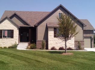 3863 N Lily Ct, Maize, KS 67101