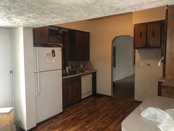 5th image of 3324 Avenue A