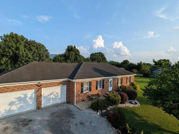 22 Antioch Rd, Luray, VA 22835