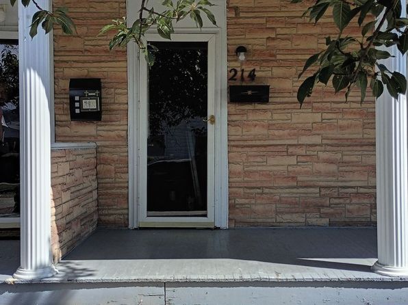 214 Grand Ave