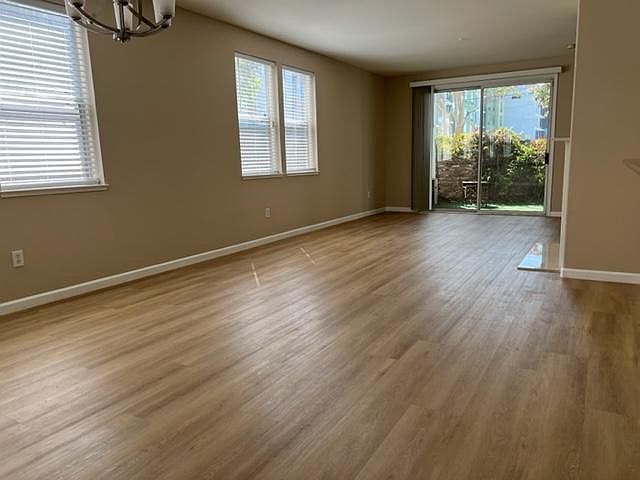 1st image of 903 Sunrose Ter APT 115