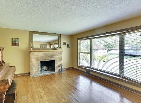 4th image of 5805 Pearson Dr
