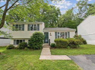 8490 Rippled Creek Ct, Springfield, VA 22153