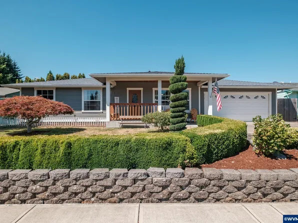 4635 Coronation Ct NE, Salem, OR 97301