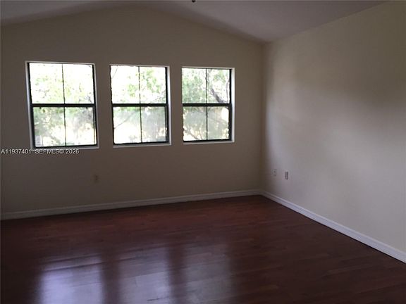 4th image of 10441 SW 156th Ct APT 421