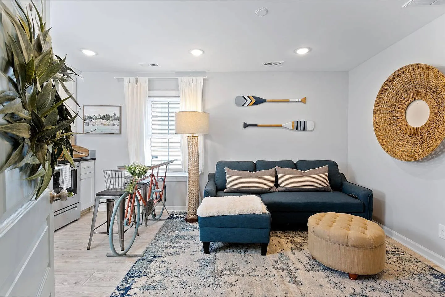 1 bed, $2,100 — Photo 3