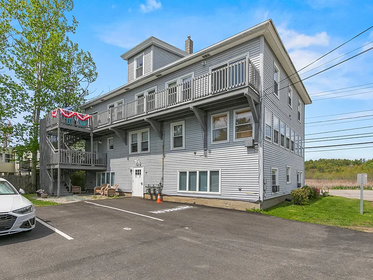 17 Tunis Ave #1 — Photo 18