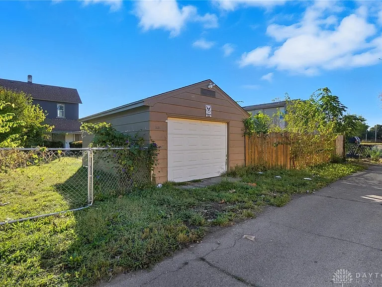 149 Boltin St — Photo 38