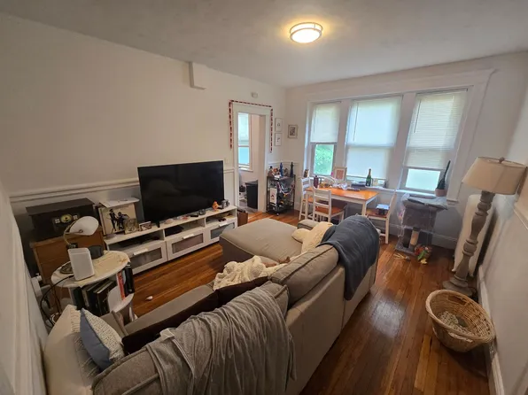 260 Kelton St, Allston, MA