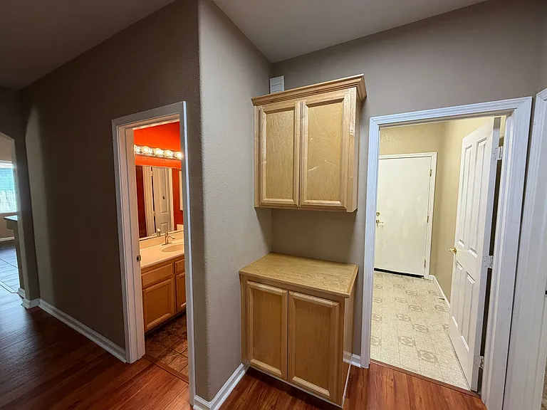 6425 Rabbit Hollow Way — Photo 19