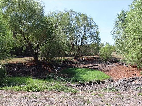 5th image of 4807 County Road 2242