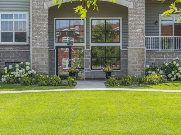 17393 72nd Ave N #3502, Maple Grove, MN 55311