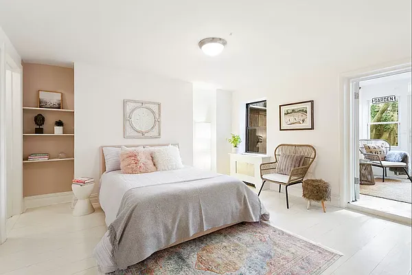 Rented by Corcoran | media 33