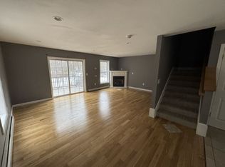 46 Swanson Way #46, Henniker, NH 03242