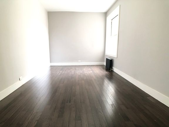 3rd image of 1120 Bergen St #32E