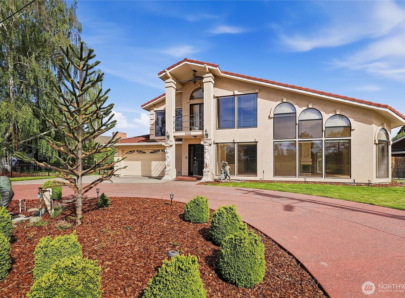 1255 Country Club Road