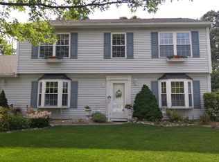 53 Oak Glen Rd, Toms River, NJ 08753