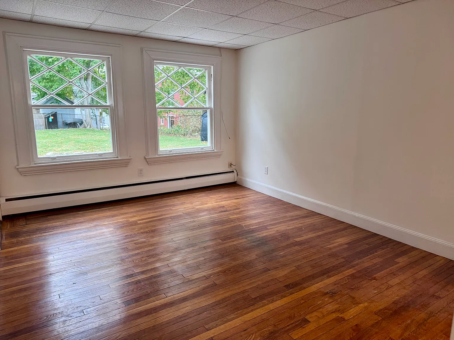 1 bed, 900 sqft, $1,900 — Photo 3