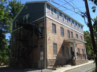 37 Clarke St, Catskill, NY 12414