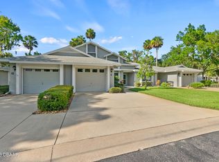 4 Lake Forest Ct N, Palm Coast, FL 32137