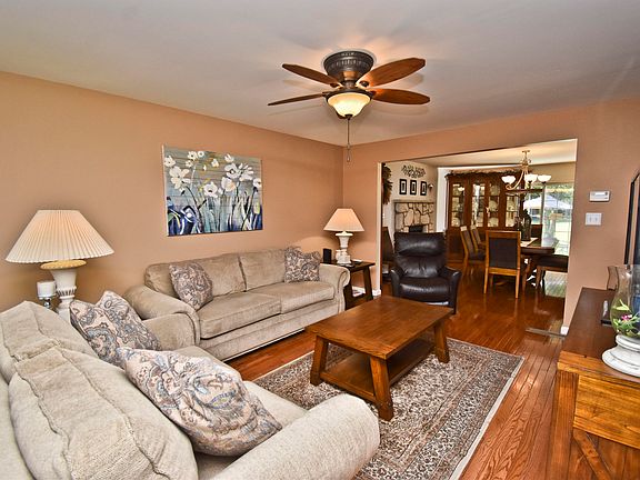 5th image of 248 Longwoods Dr