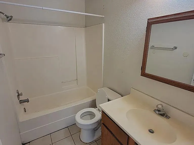 814 Sagewood Trl — Photo 24